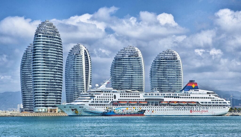 ship, city, harbor-105596.jpg